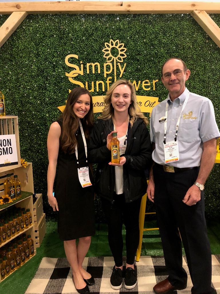 Expo West - Show Floor - Lauren and Simply Sunflower